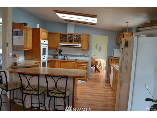 790 West Larson Road Bellingham, WA 98226 - Photo 4 of 16