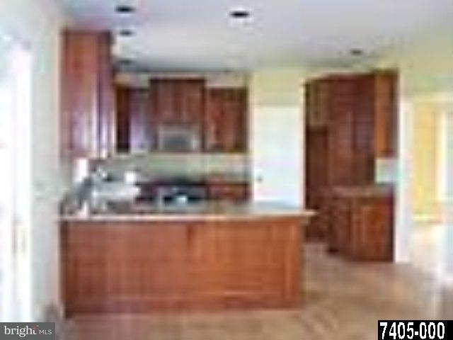 2887 Barkhill Road, Unit 131 York, PA 17404 - Photo 2 of 9 Gallery Image 2