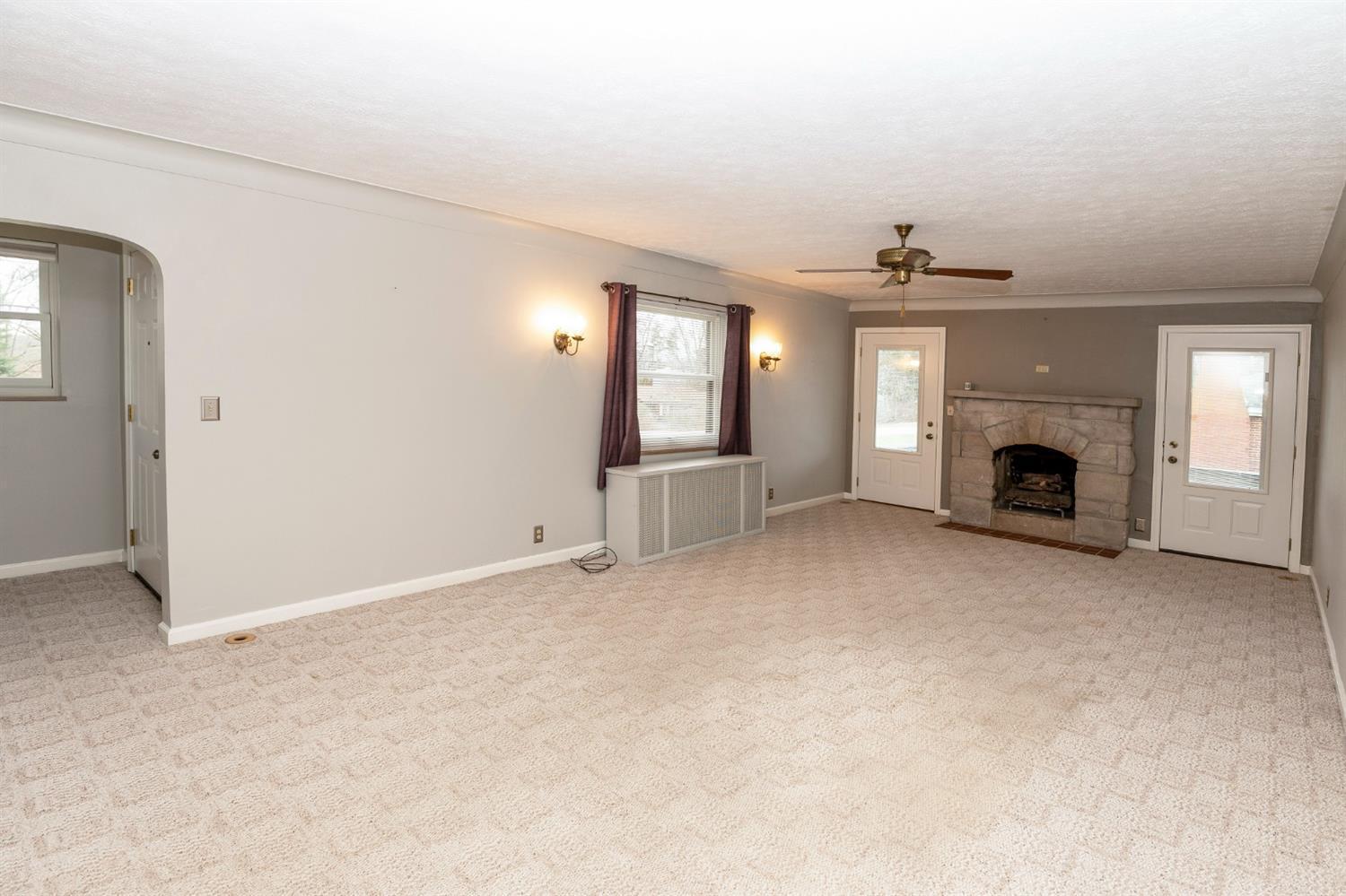 7132 Bridgetown Road Cincinnati, OH 45248 - Photo 4 of 40 Gallery Image 4