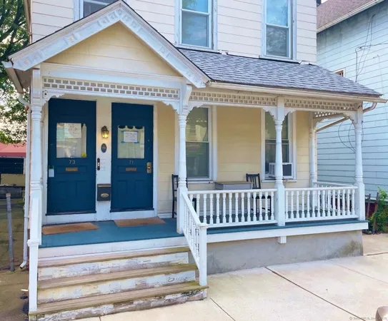 $2,400 | 71 Mechanic Street, New Haven, CT 06511