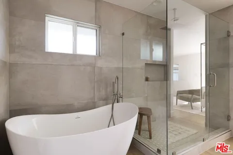 $2,199,000 | 5809 Chariton Avenue, Los Angeles, CA 90056