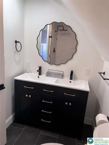 $489,000 | 322 Fairview Street, Coopersburg, PA 18036