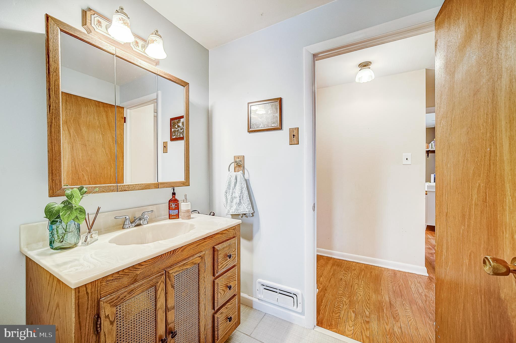 33 Overhill Road Stratford, NJ 08084 - Photo 21 of 24