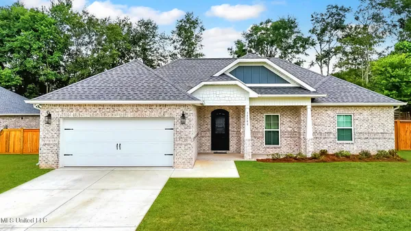 $374,500 | 13589 Deer Fld Drive, Gulfport, MS 39503