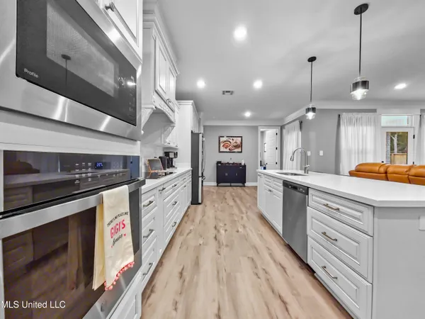 $374,500 | 13589 Deer Fld Drive, Gulfport, MS 39503