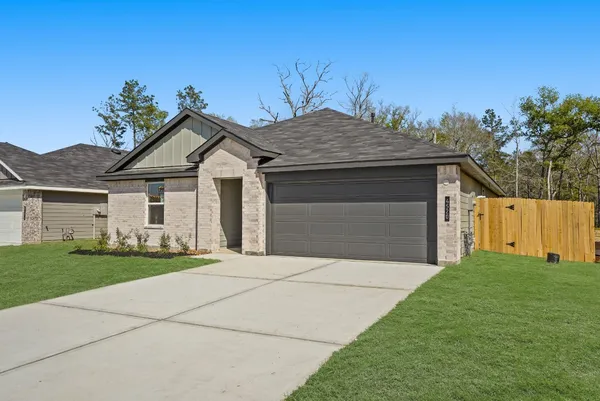 $274,990 | 4520 Nevada Fls Drive, Conroe, TX 77303