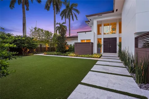 $4,899,000 | 325 Seven Isles Drive, Fort Lauderdale, FL 33301