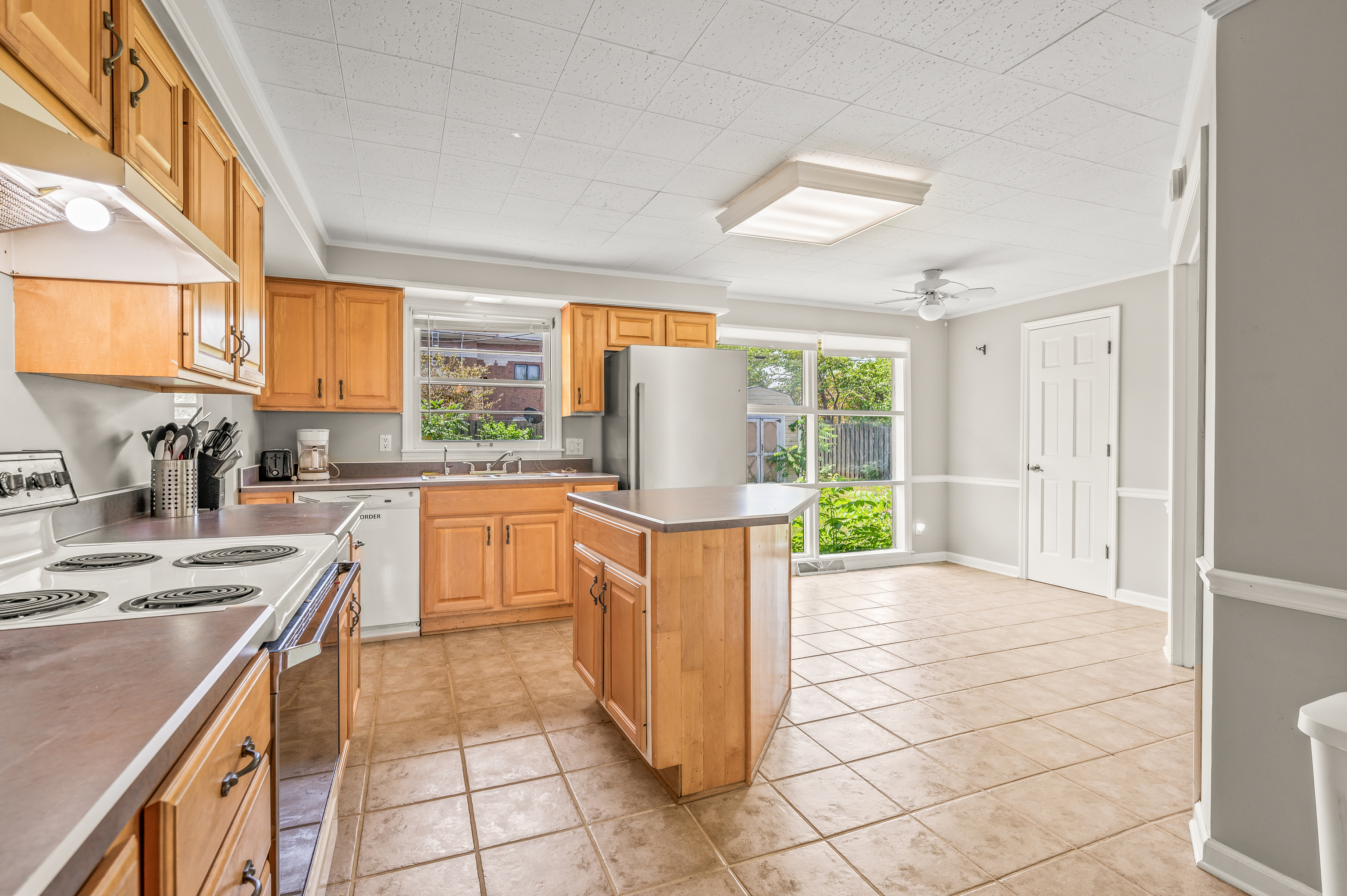 2641 18th Street Columbus, IN 47201 - Photo 25 of 52