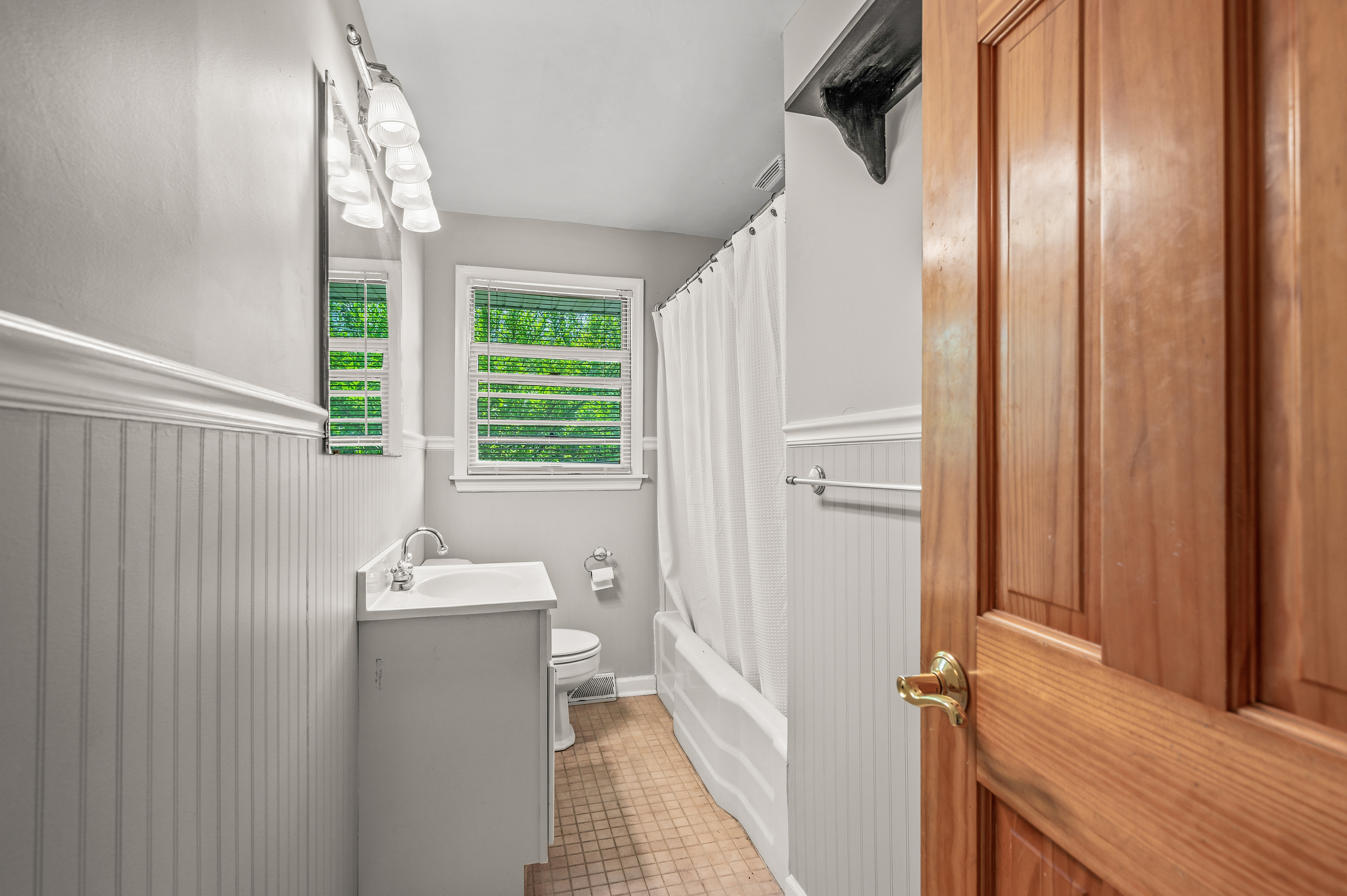 2641 18th Street Columbus, IN 47201 - Photo 46 of 52