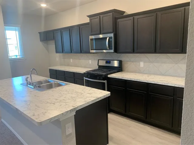 $2,000 | 1874 Indigo Lane, Crandall, TX 75114