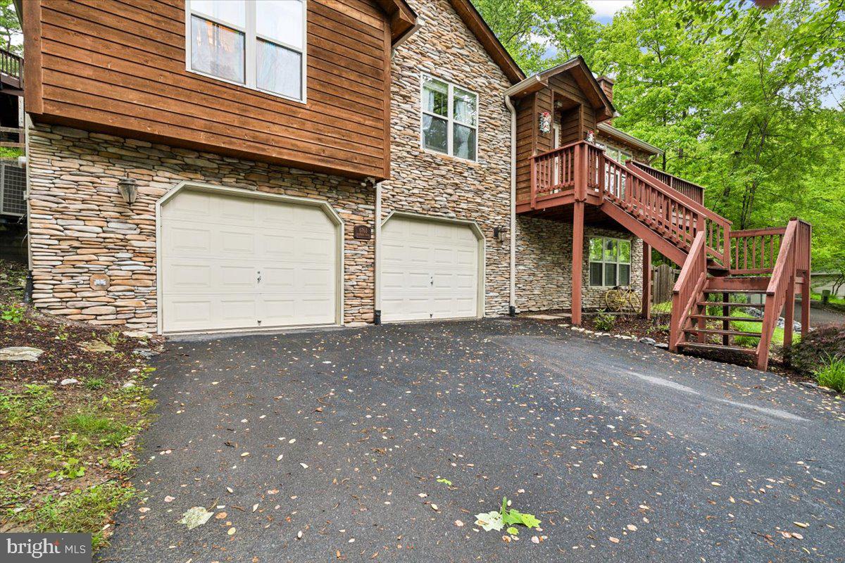 6765 Balmoral Ridge New Market, MD 21774 - Photo 4 of 40 Gallery Image 4