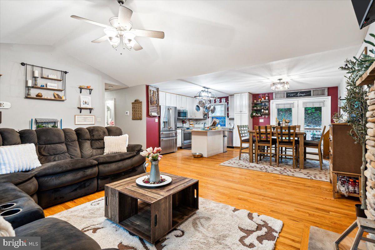 6765 Balmoral Ridge New Market, MD 21774 - Photo 10 of 40 Gallery Image 10