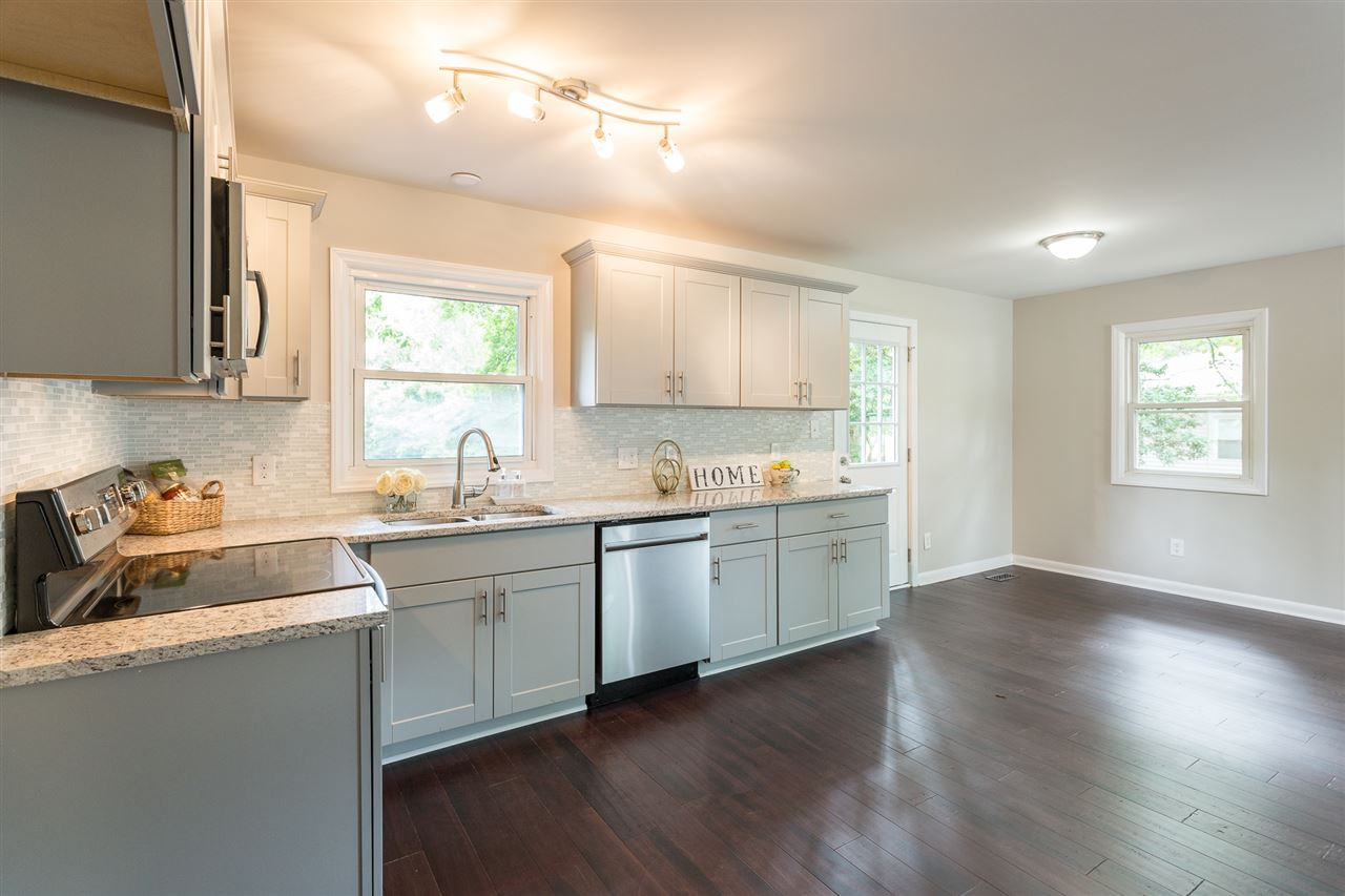 909 Grovemont Road Raleigh, NC 27603 - Photo 8 of 28 Photo 8