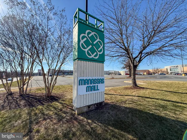 $2,000 | 9924 Grapewood Court, Manassas, VA 20110