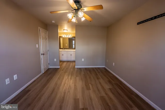 $2,000 | 9924 Grapewood Court, Manassas, VA 20110