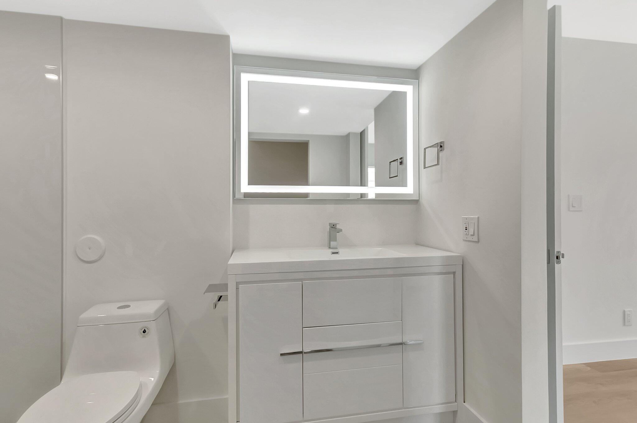 9070 Fairbanks Lane, Unit 1 Boca Raton, FL 33496 - Photo 17 of 45 17-web-or-mls-DSC_0256