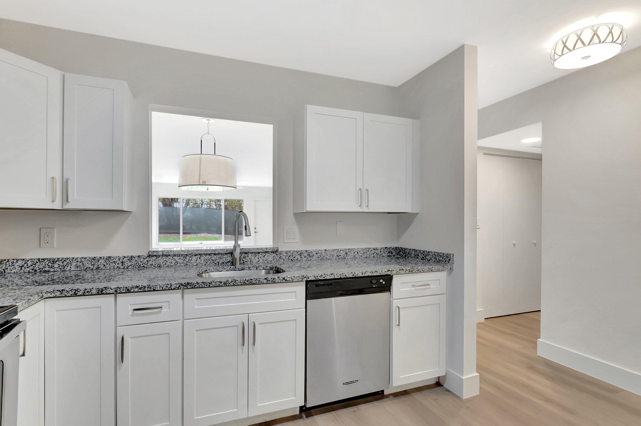 9070 Fairbanks Lane, Unit 1 Boca Raton, FL 33496 - Photo 7 of 45 6-web-or-mls-DSC_0201