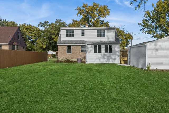 front view of house with a yard
