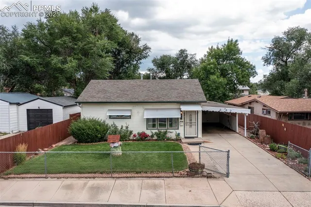 $350,000 | 909 South Arcadia Street, Colorado Springs, CO 80903