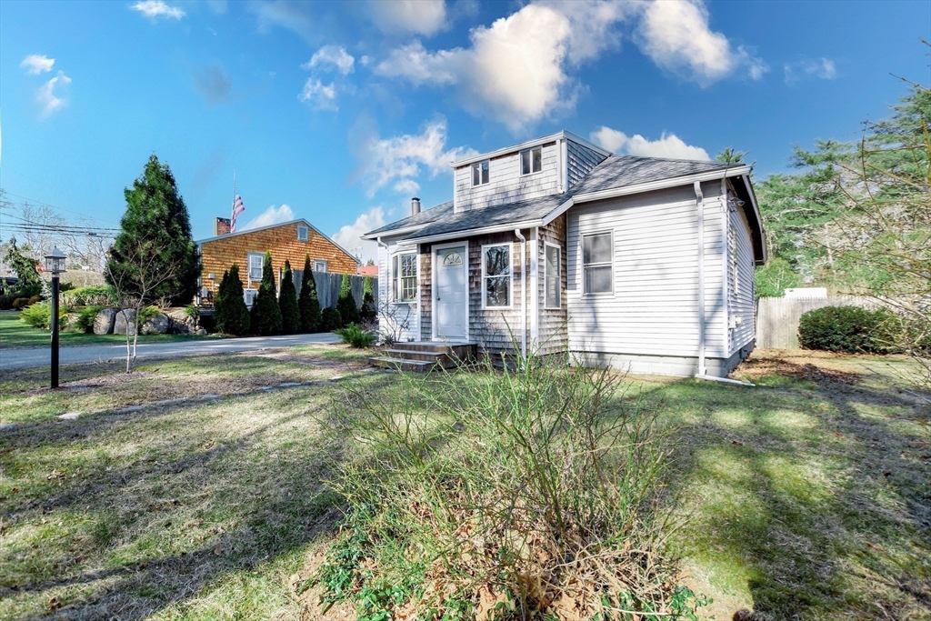 5 Hermitage Road Marion, MA 02738 - Photo 26 of 36