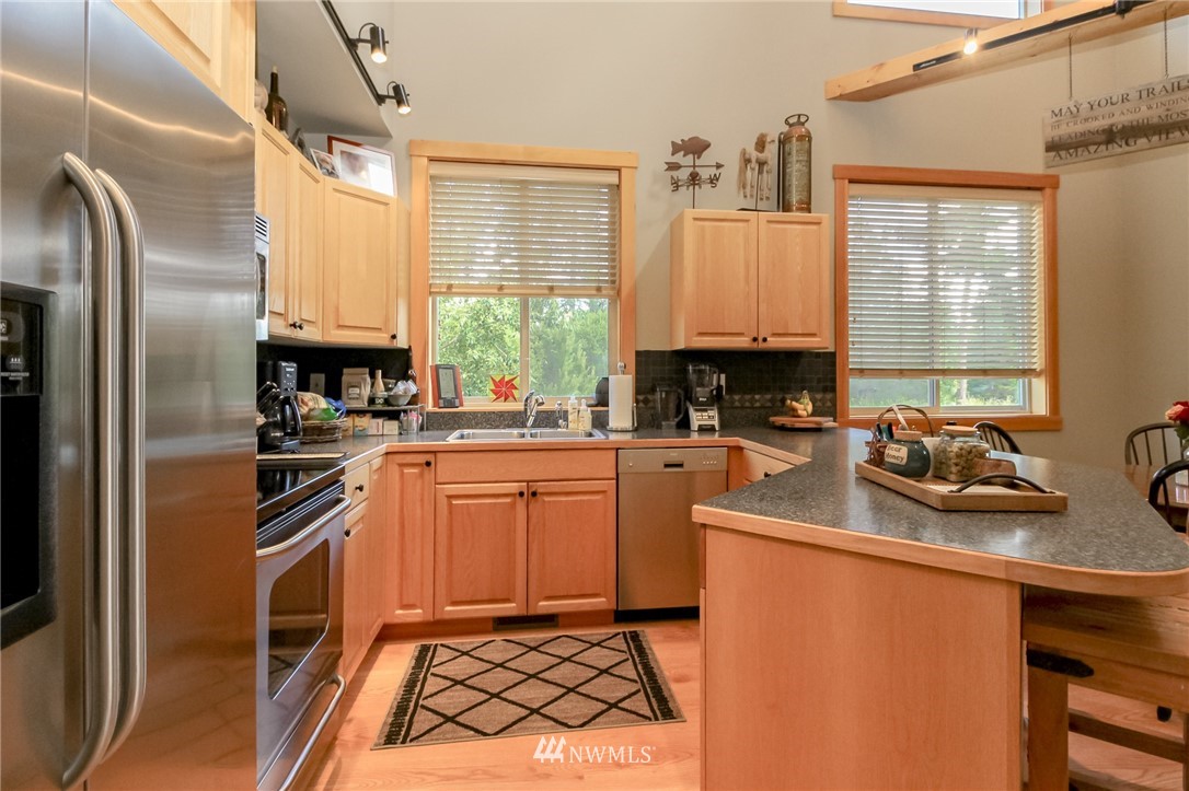 6040 Westside Road Cle Elum, WA 98922 - Photo 10 of 25 Gallery Image 10
