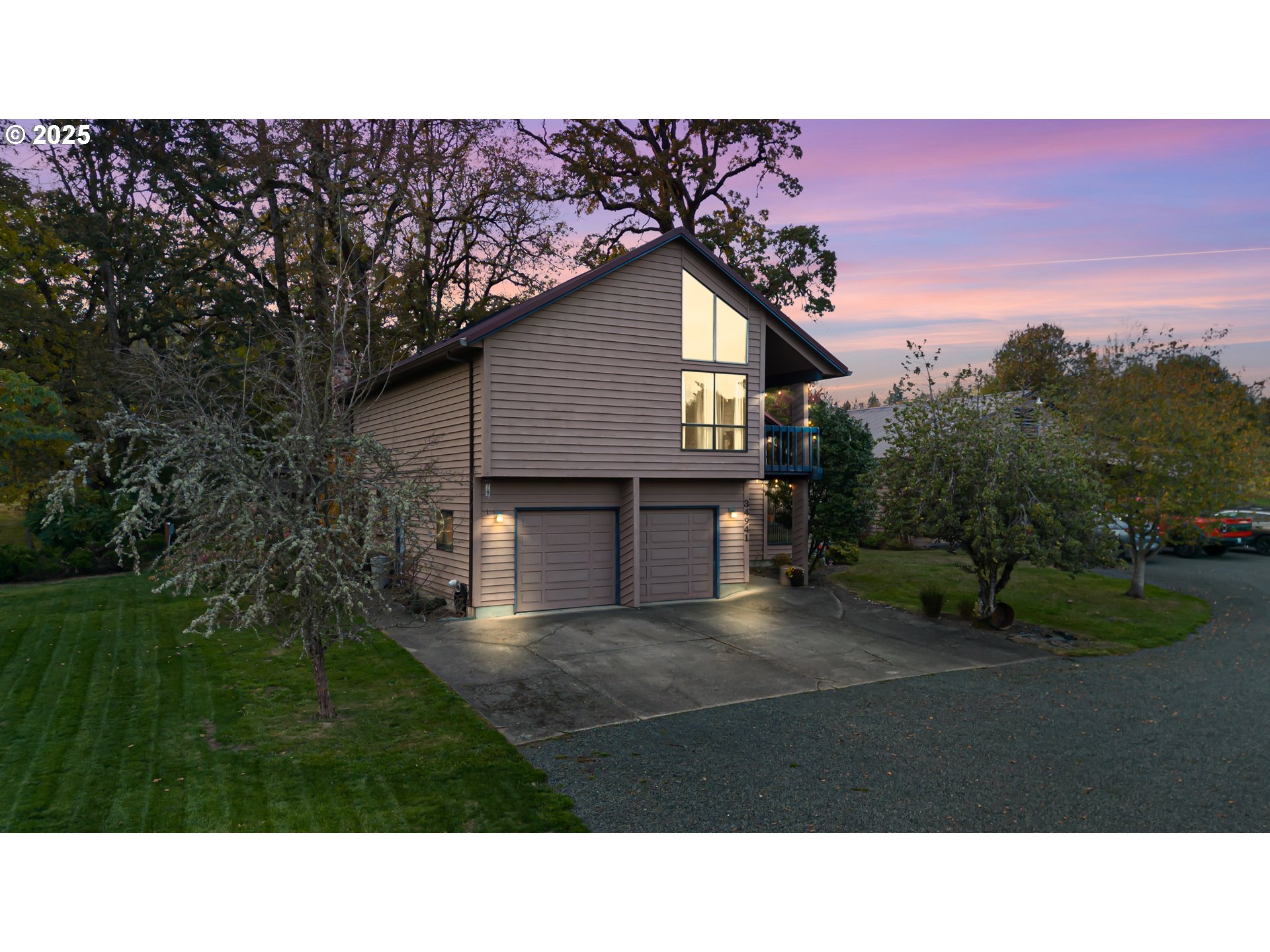 a black and white photo of a house