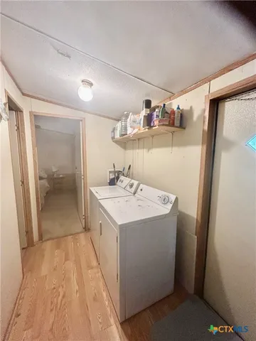 a view of utility room