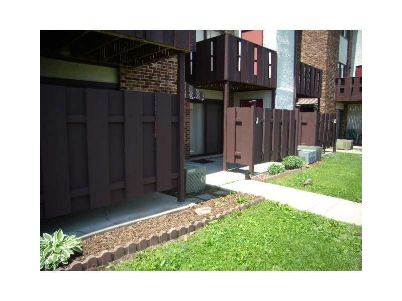 643 Villa Road, Unit J Springfield, OH 45503 - Photo 3 of 17