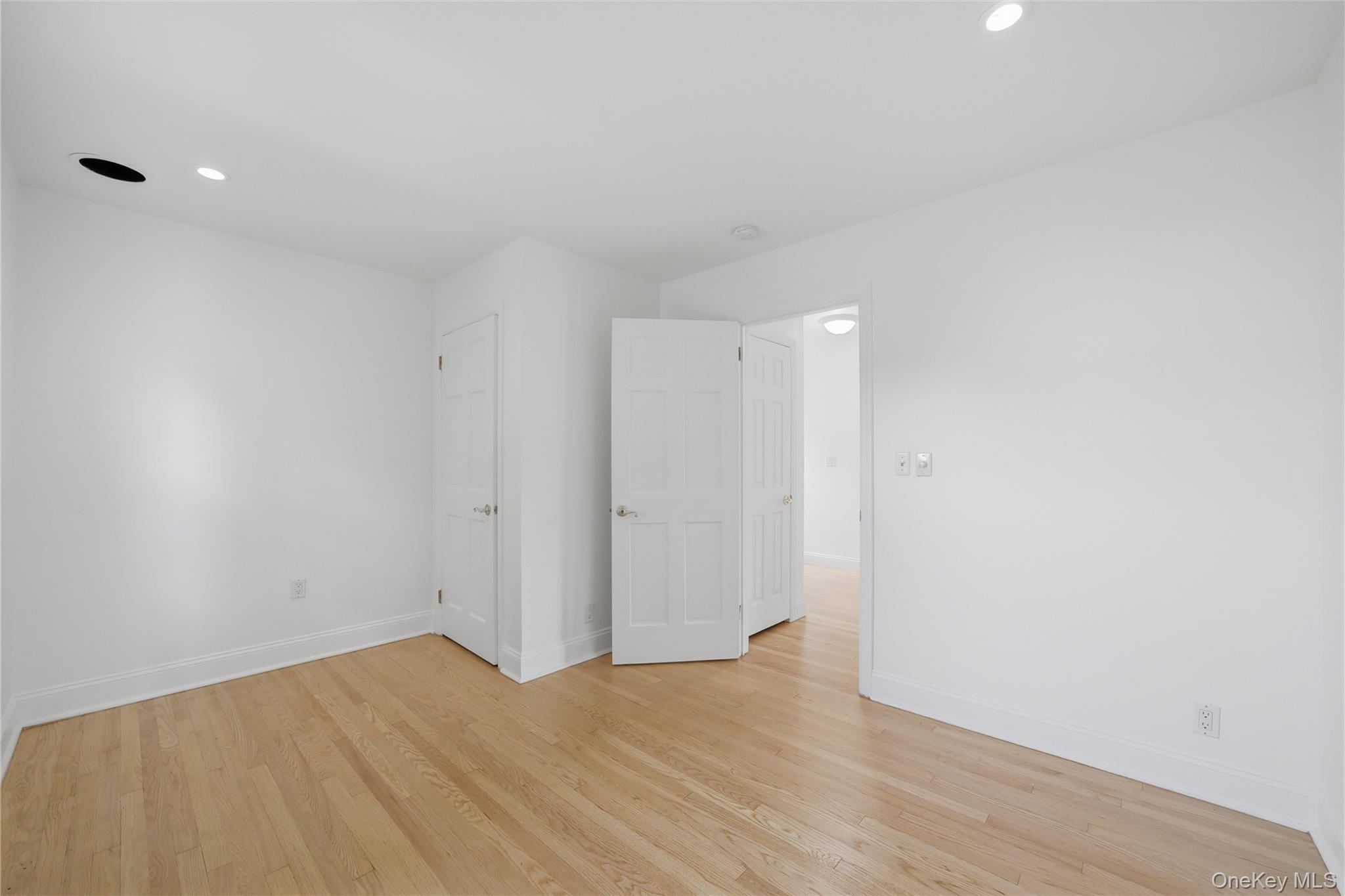 144 Bell Road Scarsdale, NY 10583 - Photo 29 of 49 3rd bedroom