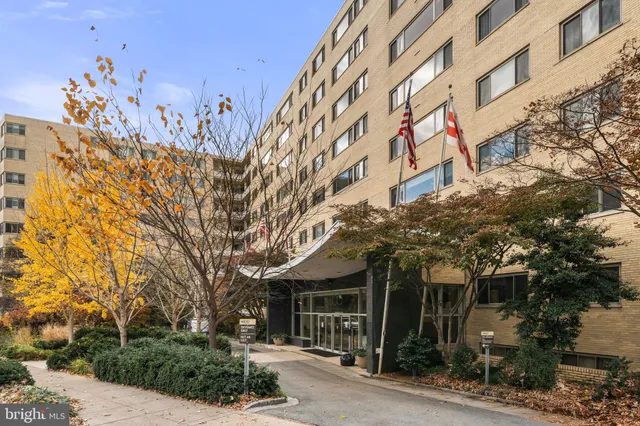 $535,000 | 4600 Connecticut Avenue Northwest, Unit 810, Washington, DC 20008