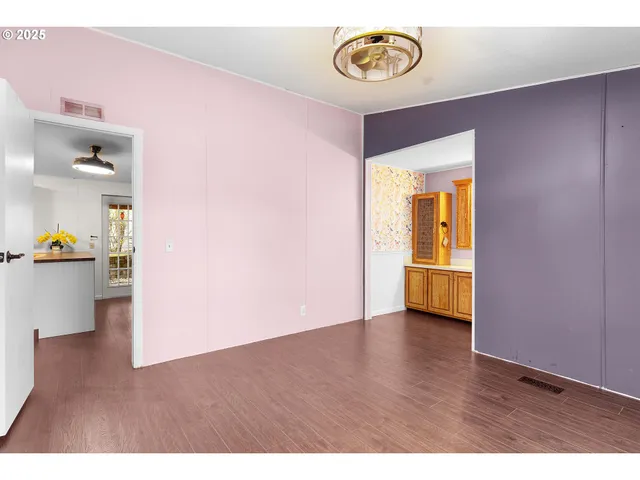 $465,000 | 835 Glengary Loop Road, Roseburg, OR 97470