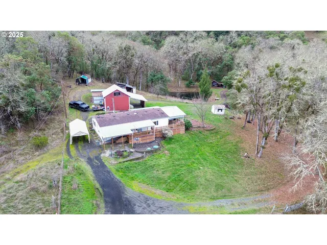 $465,000 | 835 Glengary Loop Road, Roseburg, OR 97470