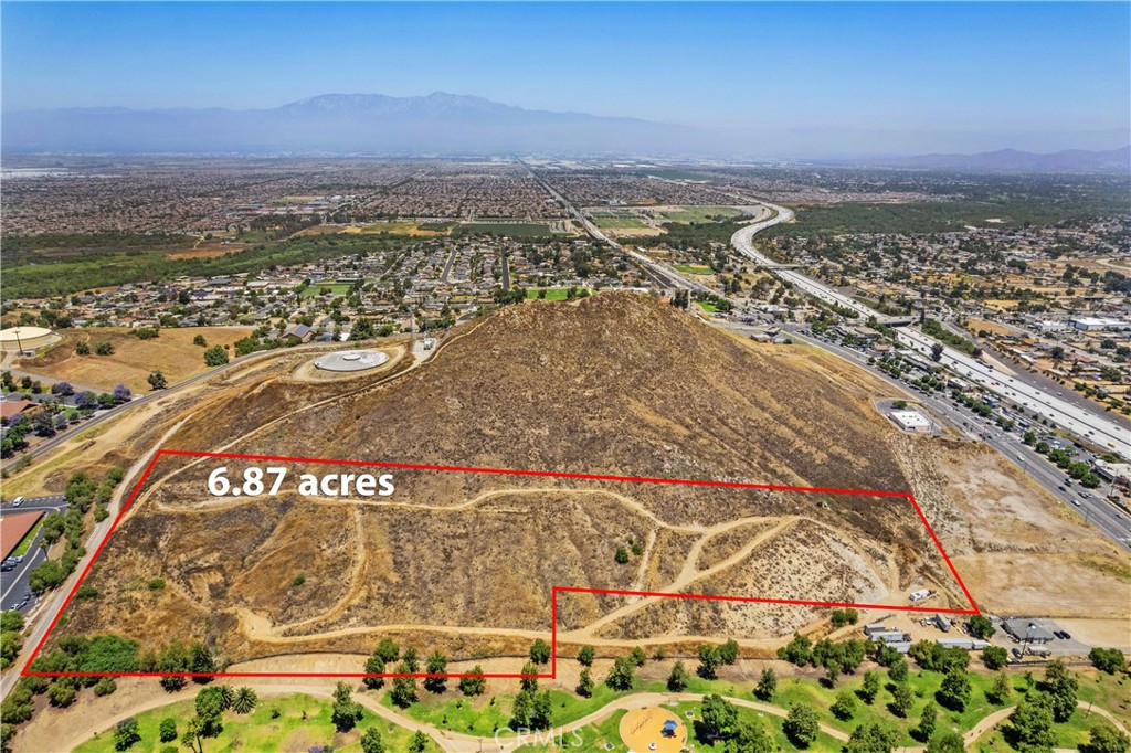 3480 Hamner Avenue Norco, CA 92860 - Photo 10 of 11 an aerial view of residential building and an ocean