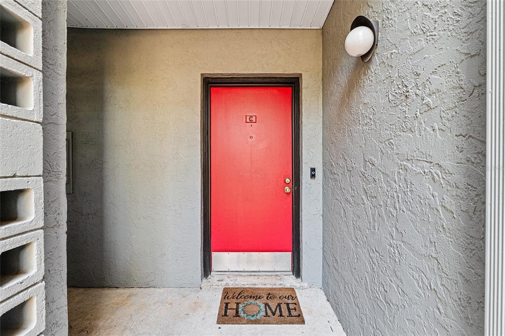 401 Northwest 39th Road, Unit 401C Gainesville, FL 32607 - Photo 2 of 62 a view of door