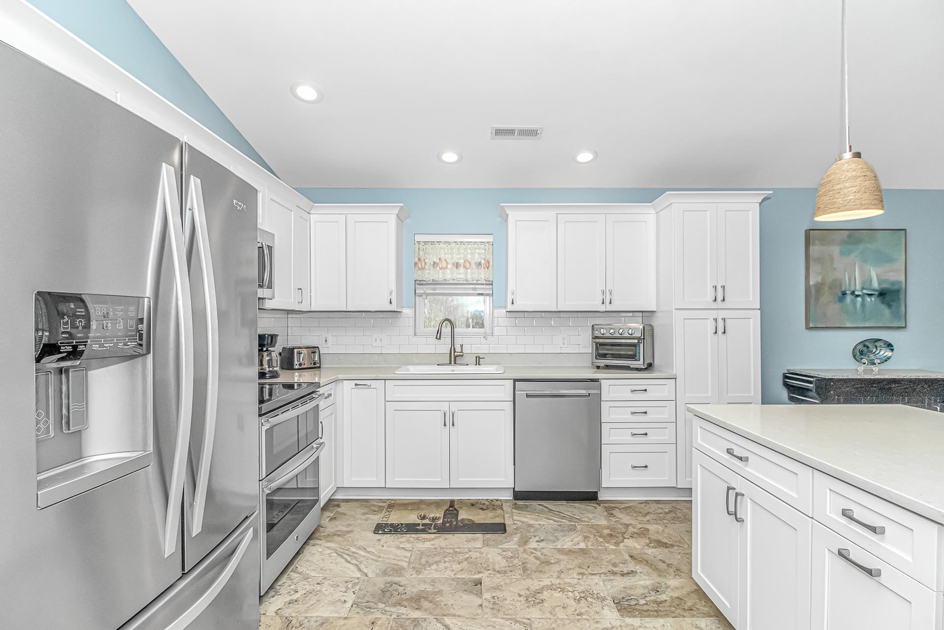 9846 Simonton Court Murrells Inlet, SC 29576 - Photo 5 of 33