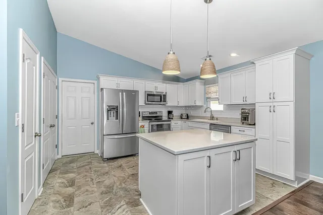 $399,900 | 9846 Simonton Court, Murrells Inlet, SC 29576