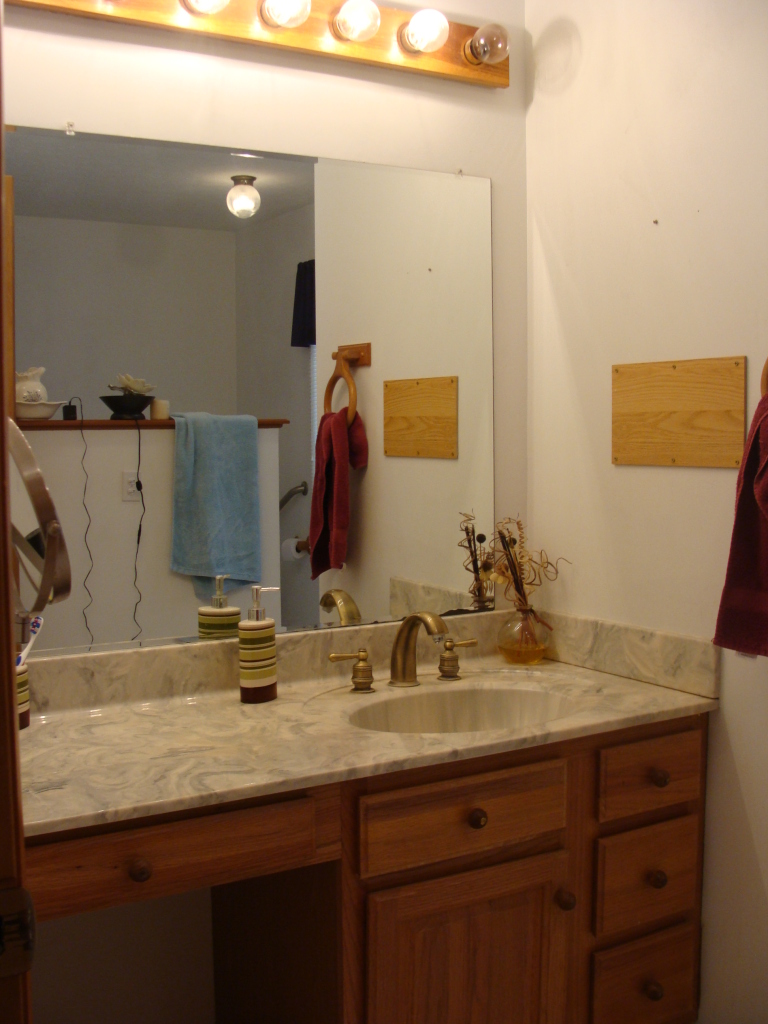 2677 White House Road Moneta, VA 24121 - Photo 14 of 30 Master Bathroom