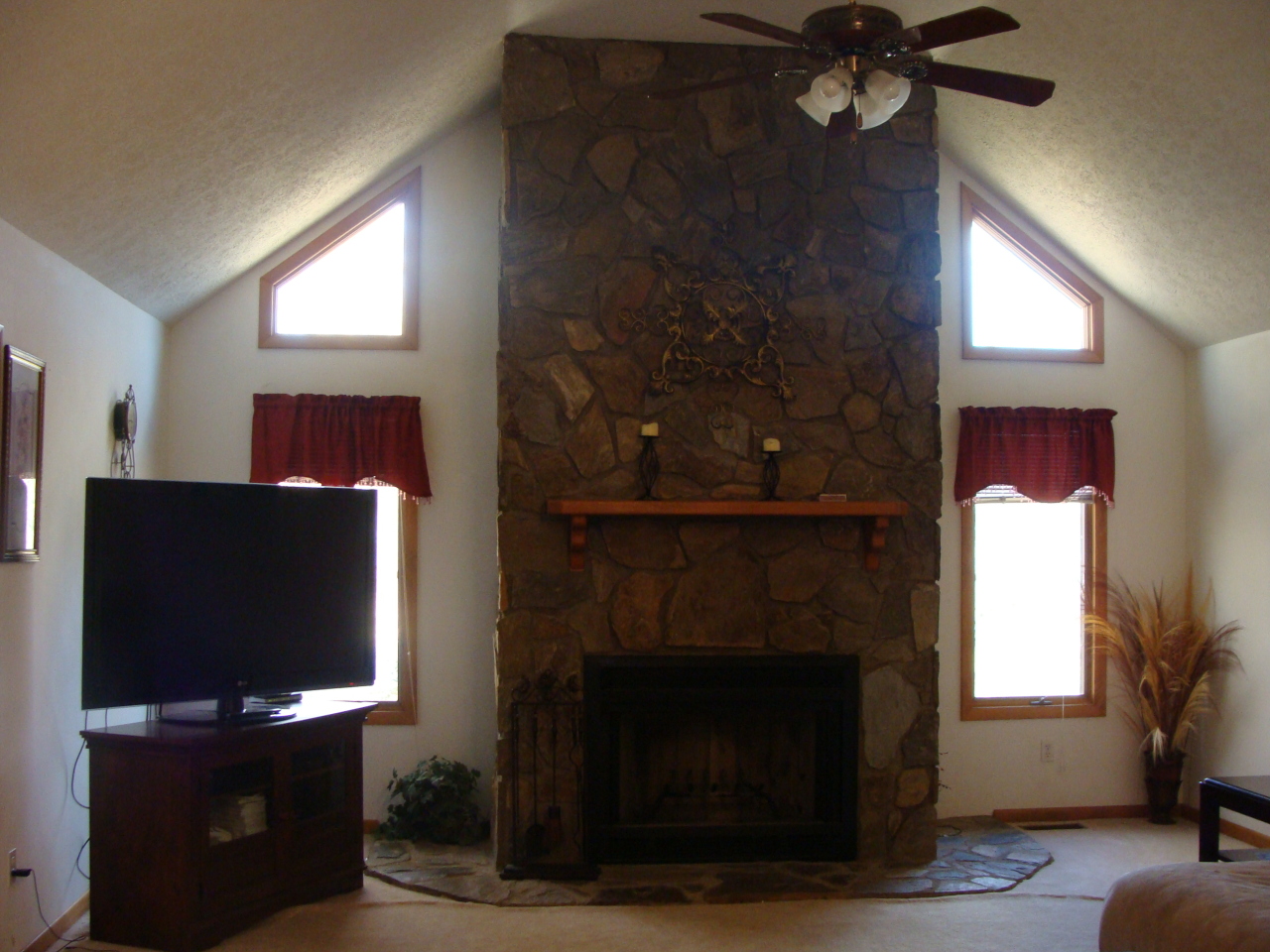 2677 White House Road Moneta, VA 24121 - Photo 8 of 30 Fireplace