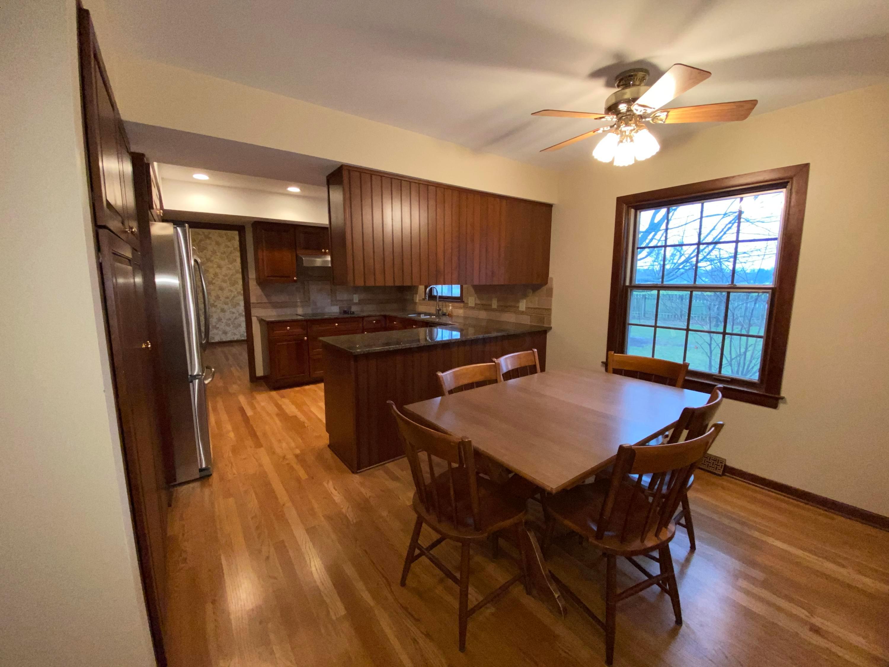 1977 Lytham Road Columbus, OH 43220 - Photo 11 of 35
