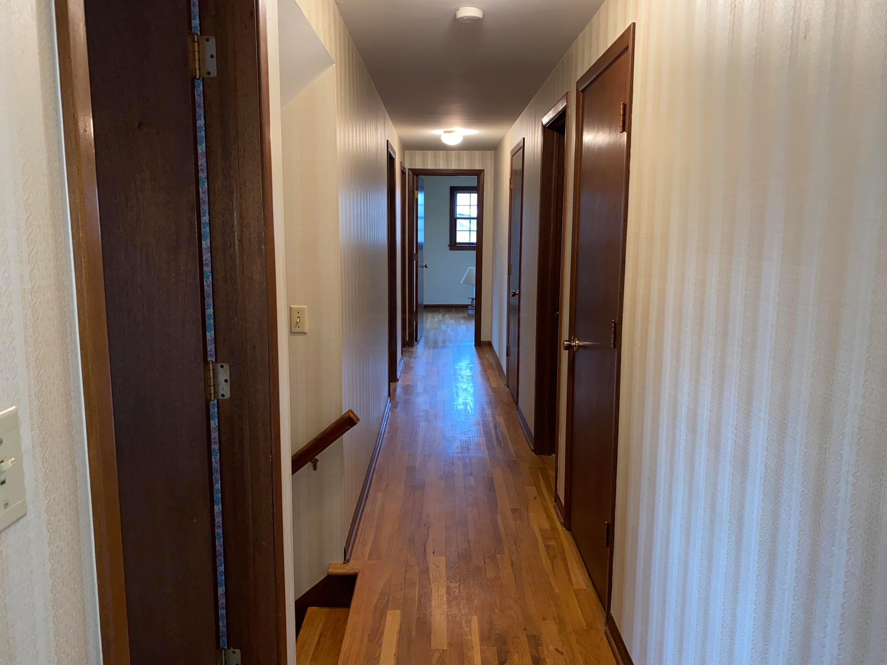 1977 Lytham Road Columbus, OH 43220 - Photo 24 of 35