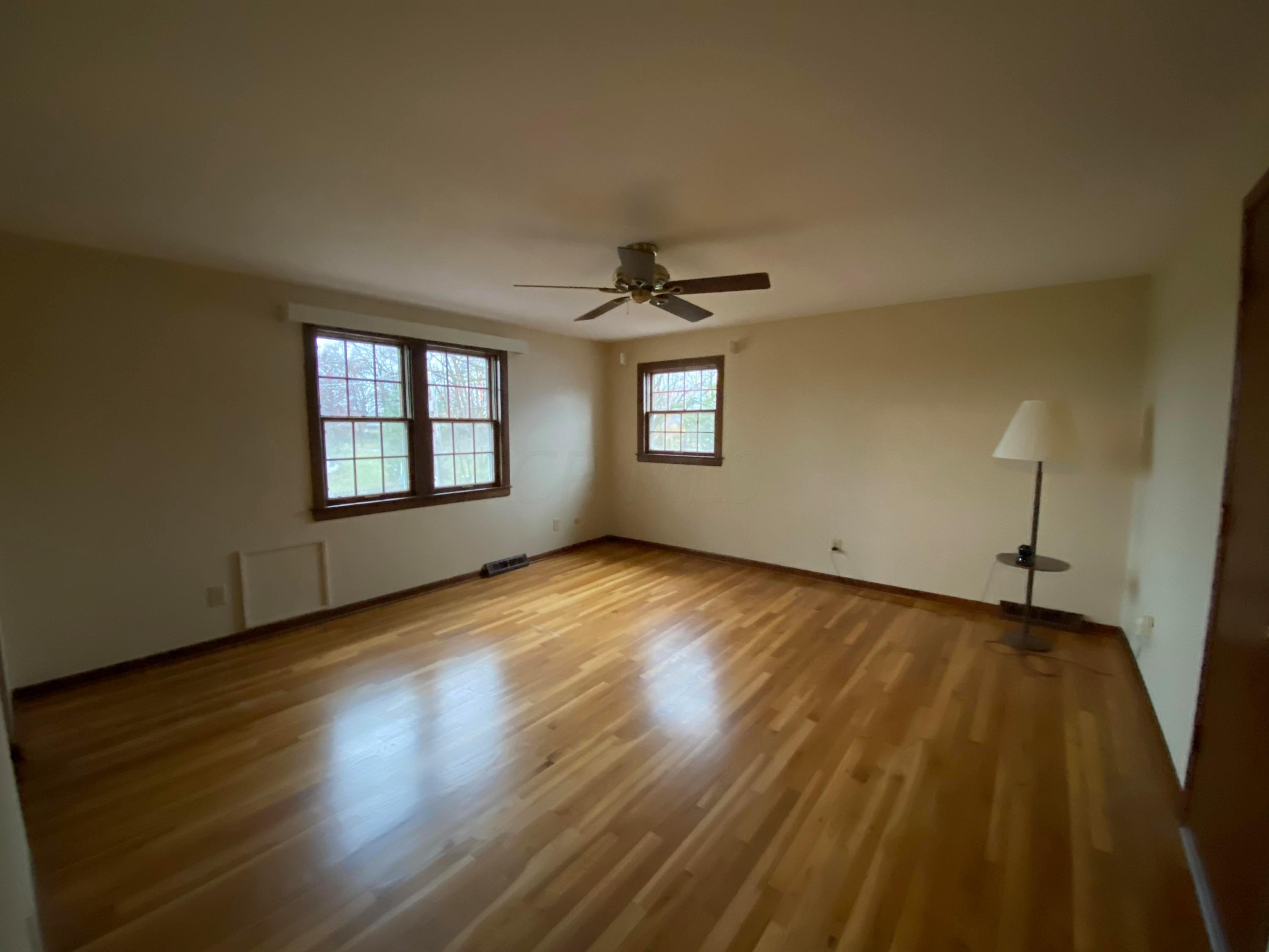 1977 Lytham Road Columbus, OH 43220 - Photo 29 of 35