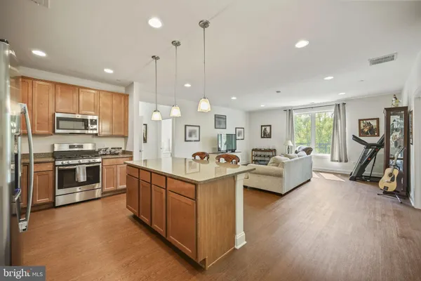 $317,000 | 2346 Highway 33, Unit 202, Robbinsville, NJ 08691
