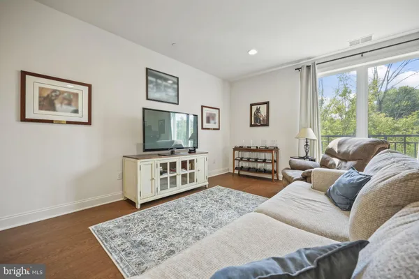 $317,000 | 2346 Highway 33, Unit 202, Robbinsville, NJ 08691
