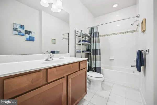 $317,000 | 2346 Highway 33, Unit 202, Robbinsville, NJ 08691