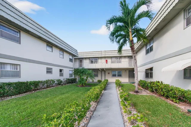 $210,000 | 185 Brittany Terrace, Delray Beach, FL 33446