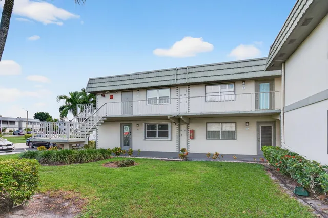 $210,000 | 185 Brittany Terrace, Delray Beach, FL 33446