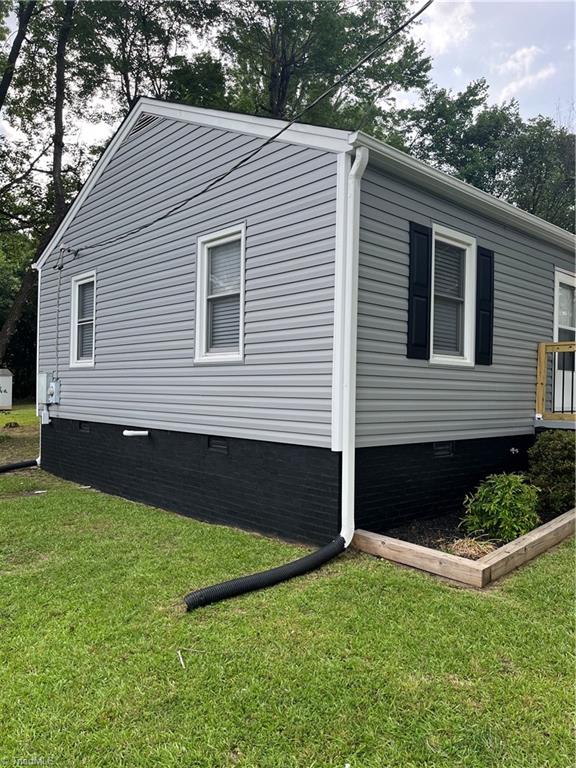1816 Pershing Street High Point, NC 27260 - Photo 3 of 23 Gallery Image 3