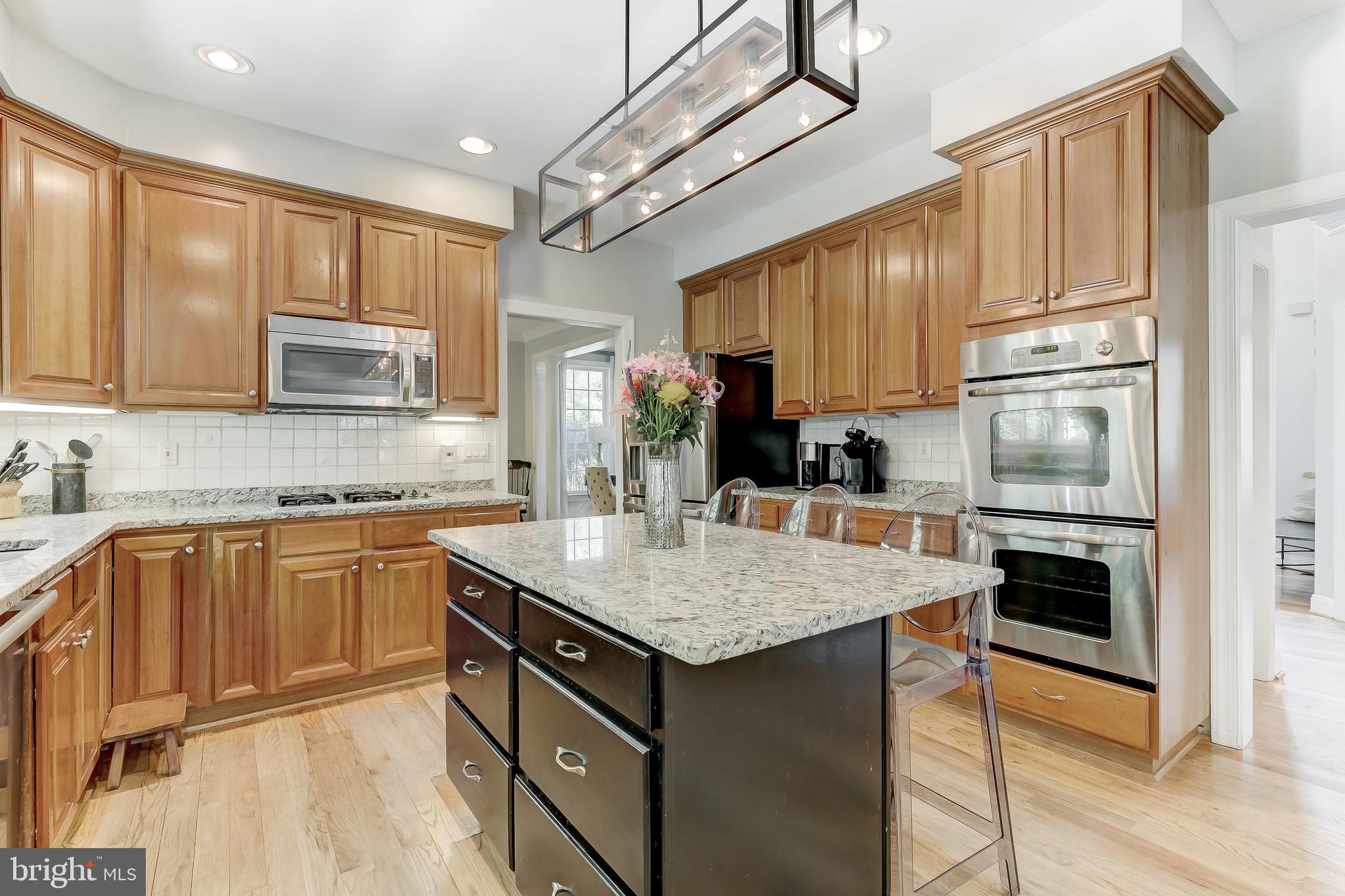 703 Malvern Avenue Towson, MD 21204 - Photo 13 of 45 Kicthen