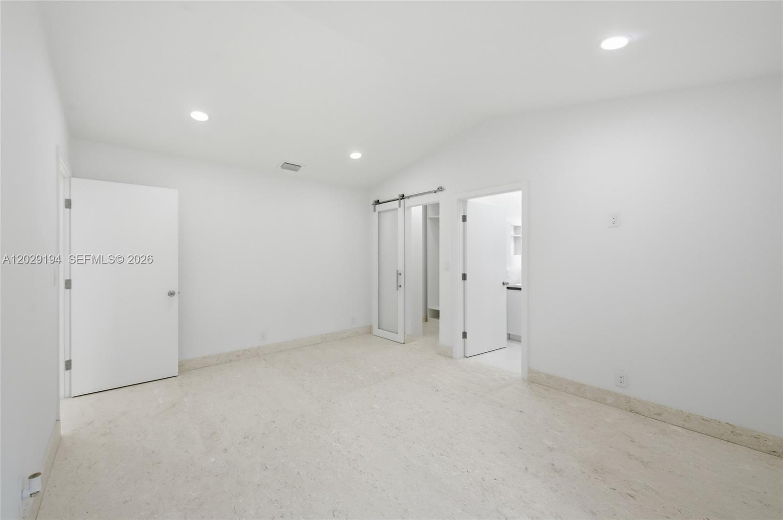 22384 Thousand Pines Lane Boca Raton, FL 33428 - Photo 25 of 70