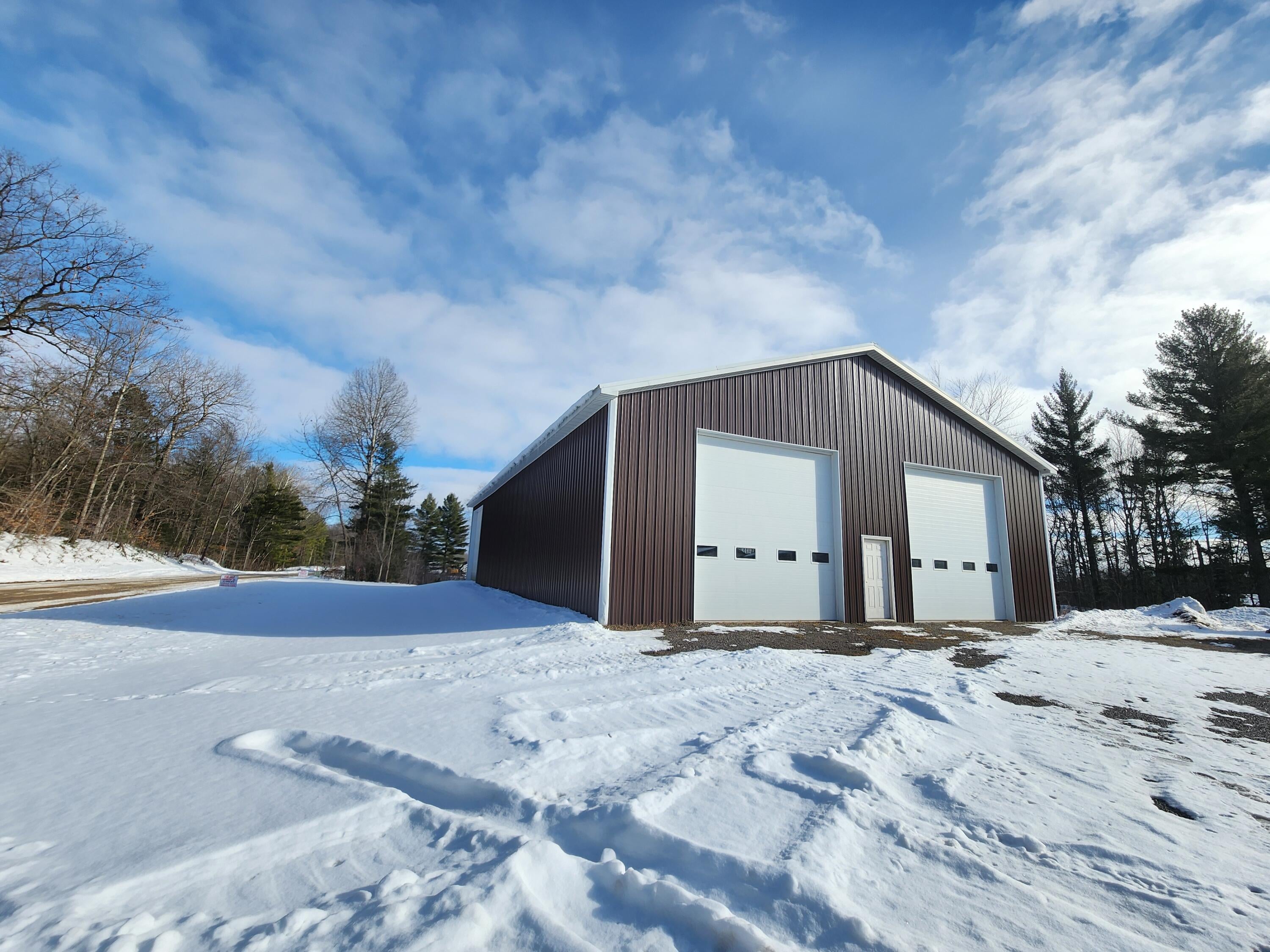2350 East Kneeland Road Fairview, MI 48621 - Photo 4 of 118 Gallery Image 4